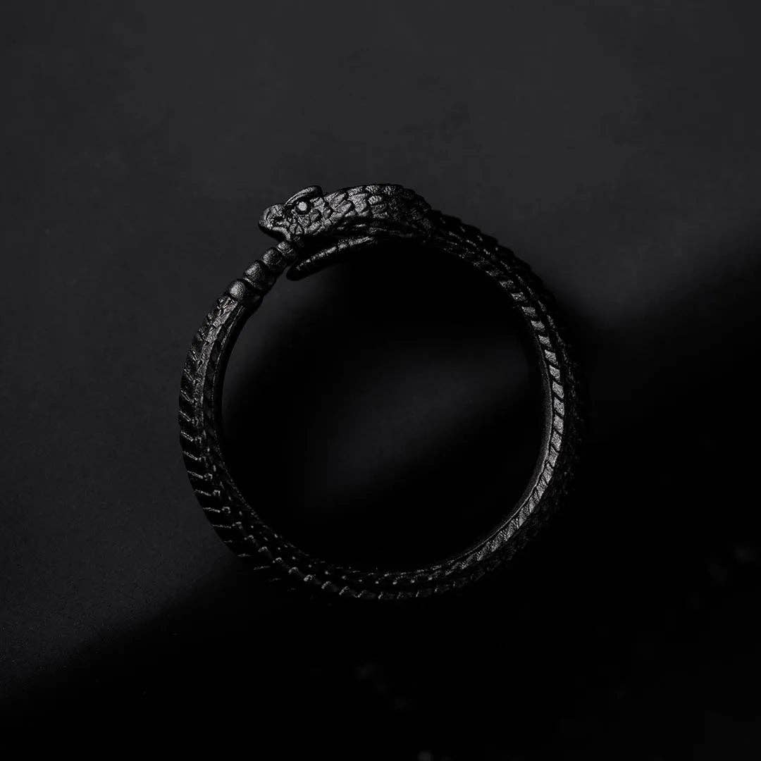 Ouroboros Ring: Black / #11