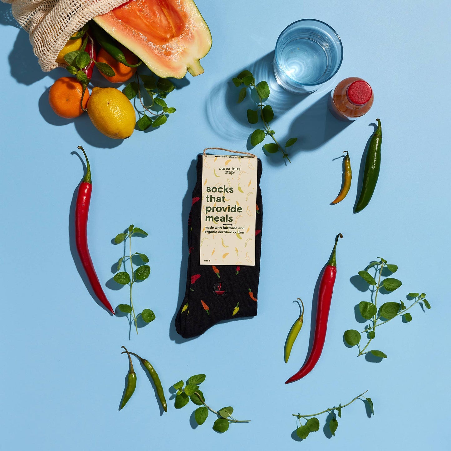 Socks that Provide Meals (Black Peppers): Medium