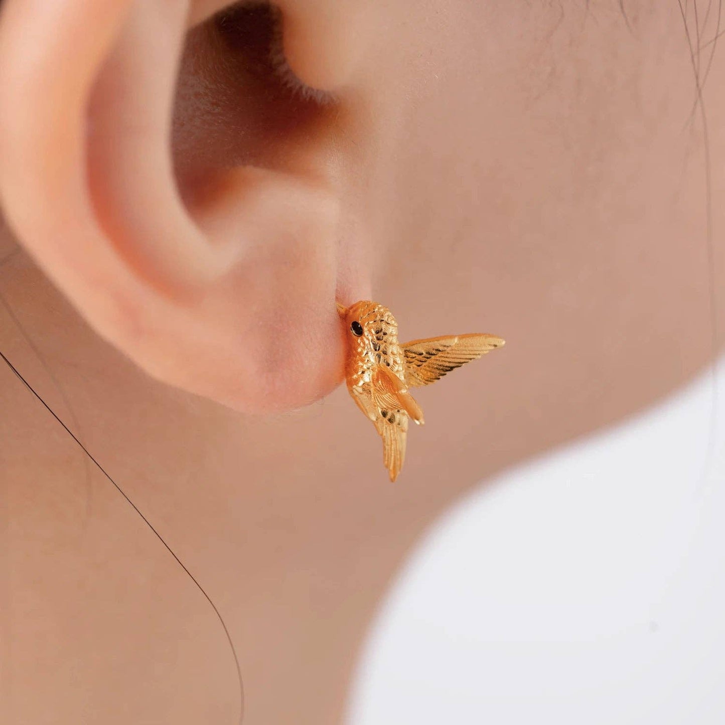 Hummingbird Earrings: Gold Vermeil