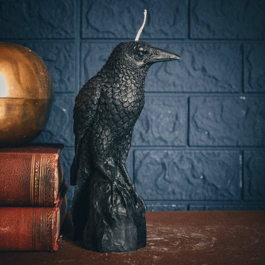 PERCHED RAVEN CANDLE | PILLAR