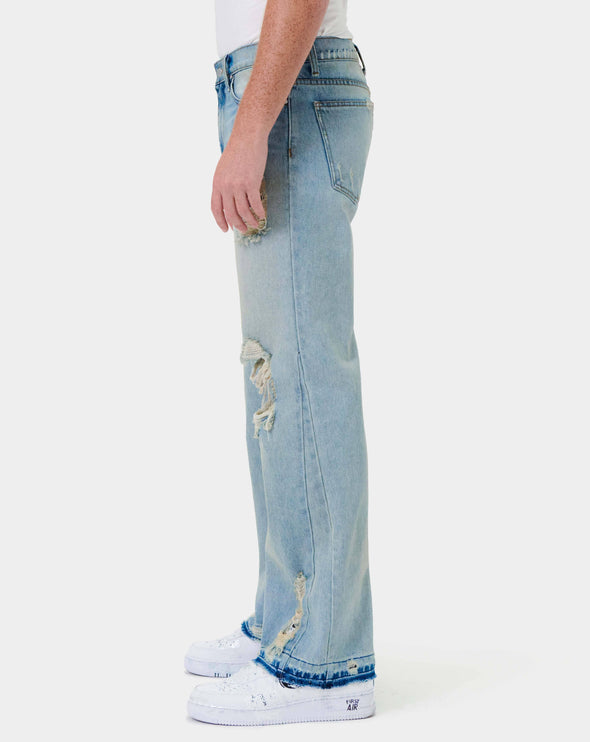 KNEE DESTROYED RELAXED FLARE DENIM