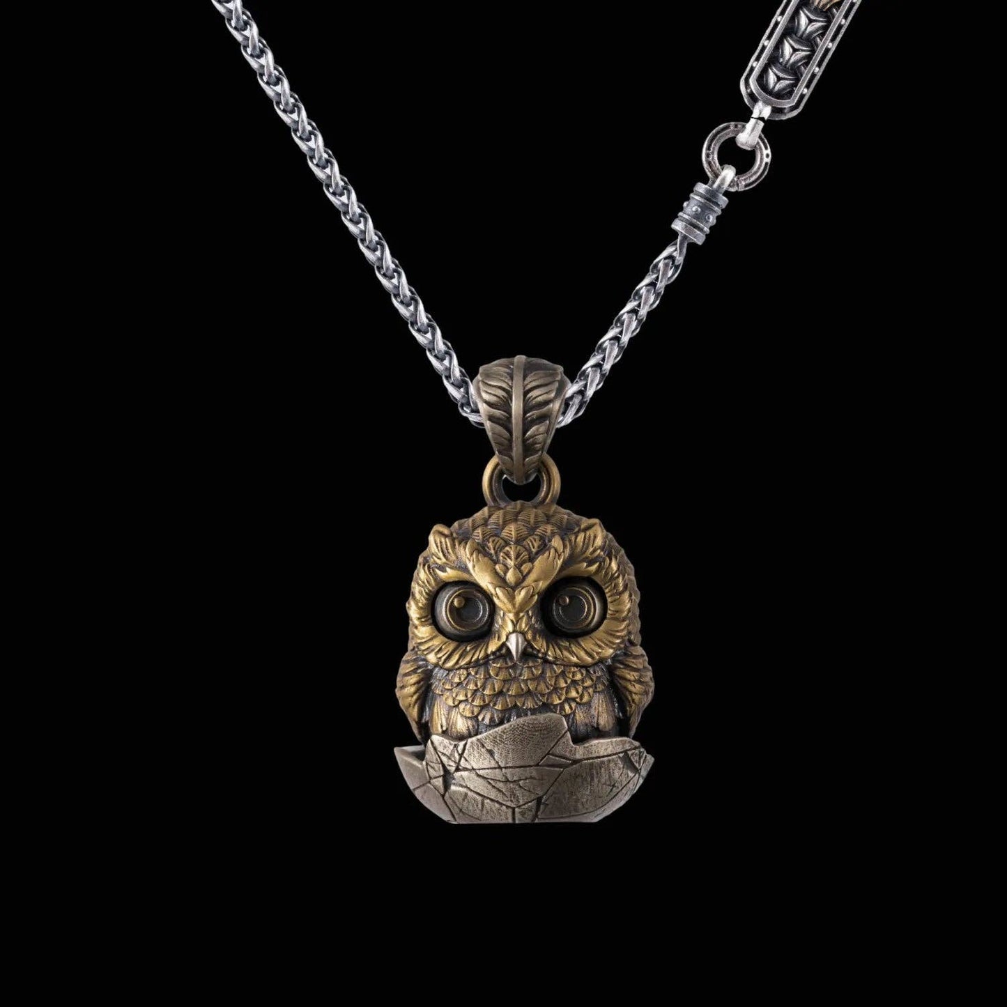 Owl Fidget Pendant: 18" / Brass / 4mm Black Ball Chain