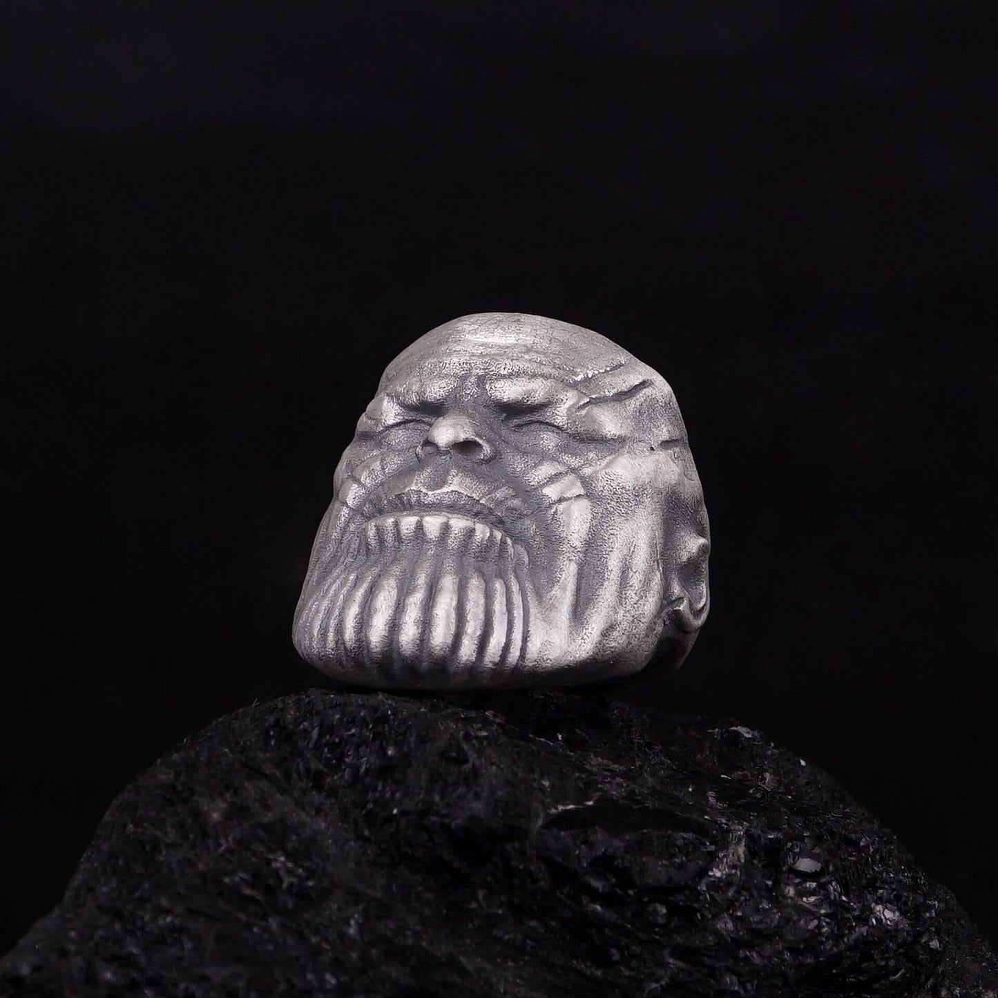 Thanos Ring: 11