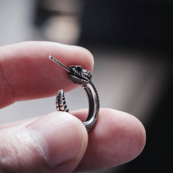 Rattlesnake Earrings: Oxidized Silver