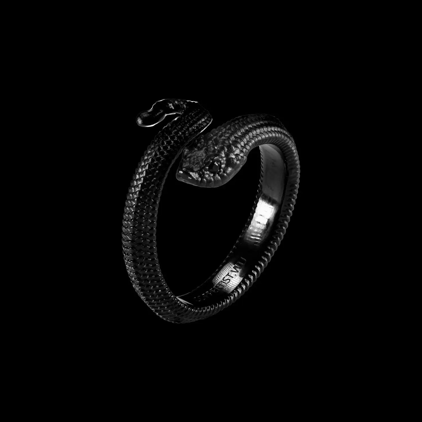 Hognose Snake Ring: Oxidized Silver / 10