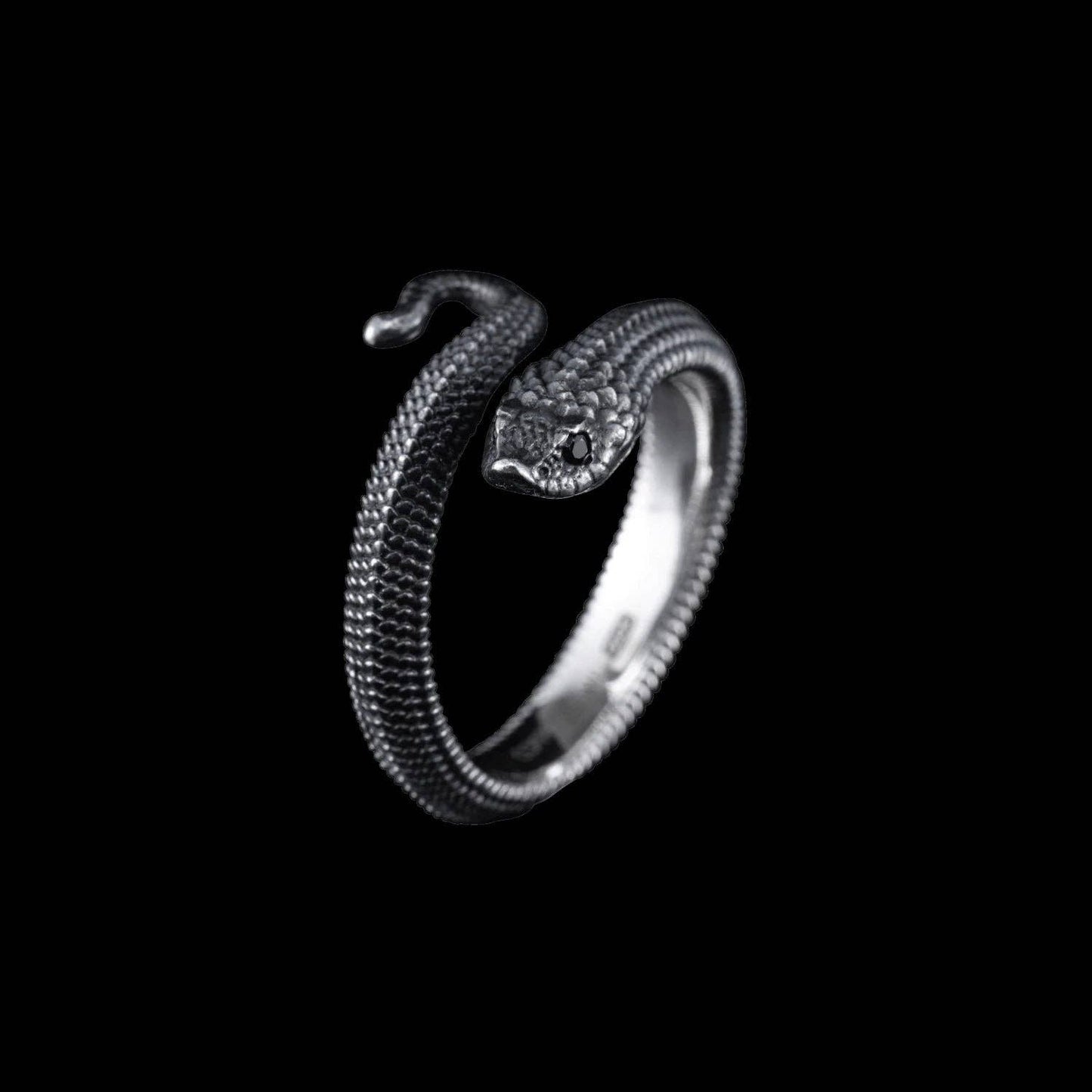 Hognose Snake Ring: Oxidized Silver / 10