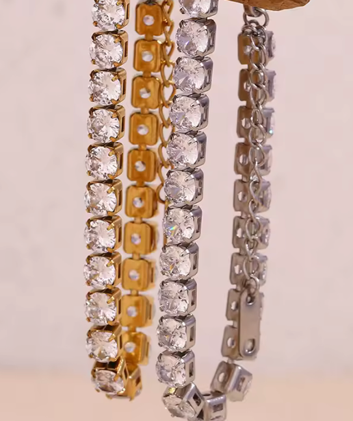 HoopLa Style - Tennis Bracelet  Stainless Steel Zircon: Yellow Gold / 4mm