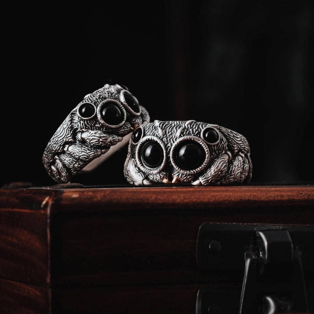 Jumping Spider Ring - Oxidized Silver: Oxidized Silver & Black Agate / #11