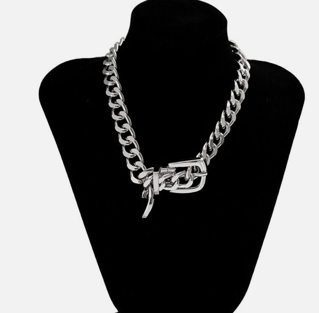 HoopLa Style - Ann- Buckle Necklace- Boucle de Sellier Collar: Silver