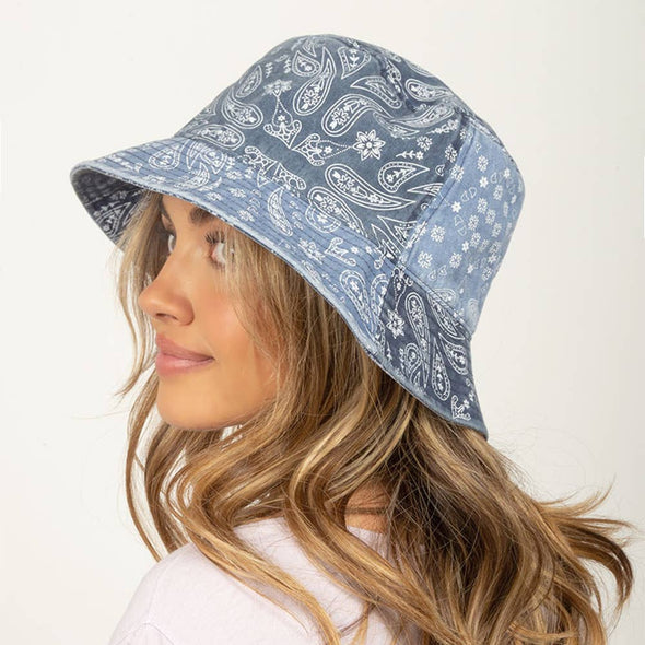 Paisley patchwork Bucket Hat: Blue