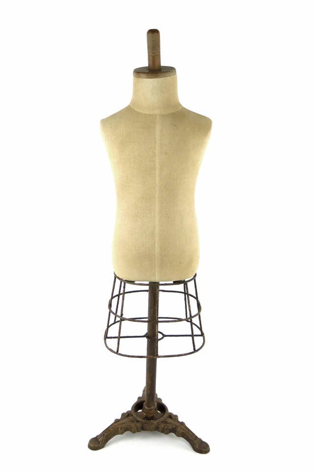 Free Stand Body Form with Skirt