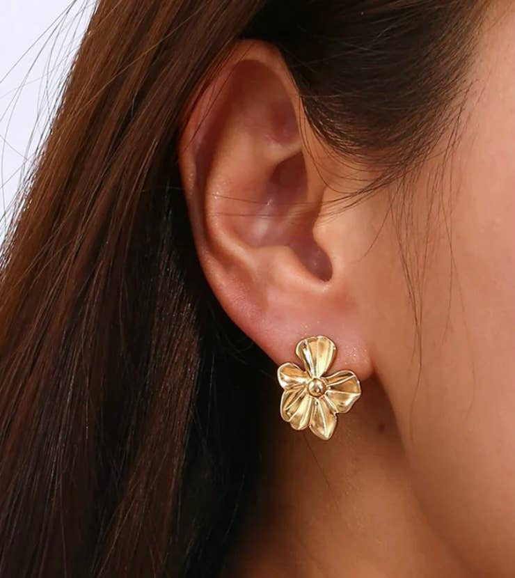 HoopLa Style - Flower Stud Earring- Stainless Steel 14K Gold: Yellow Gold