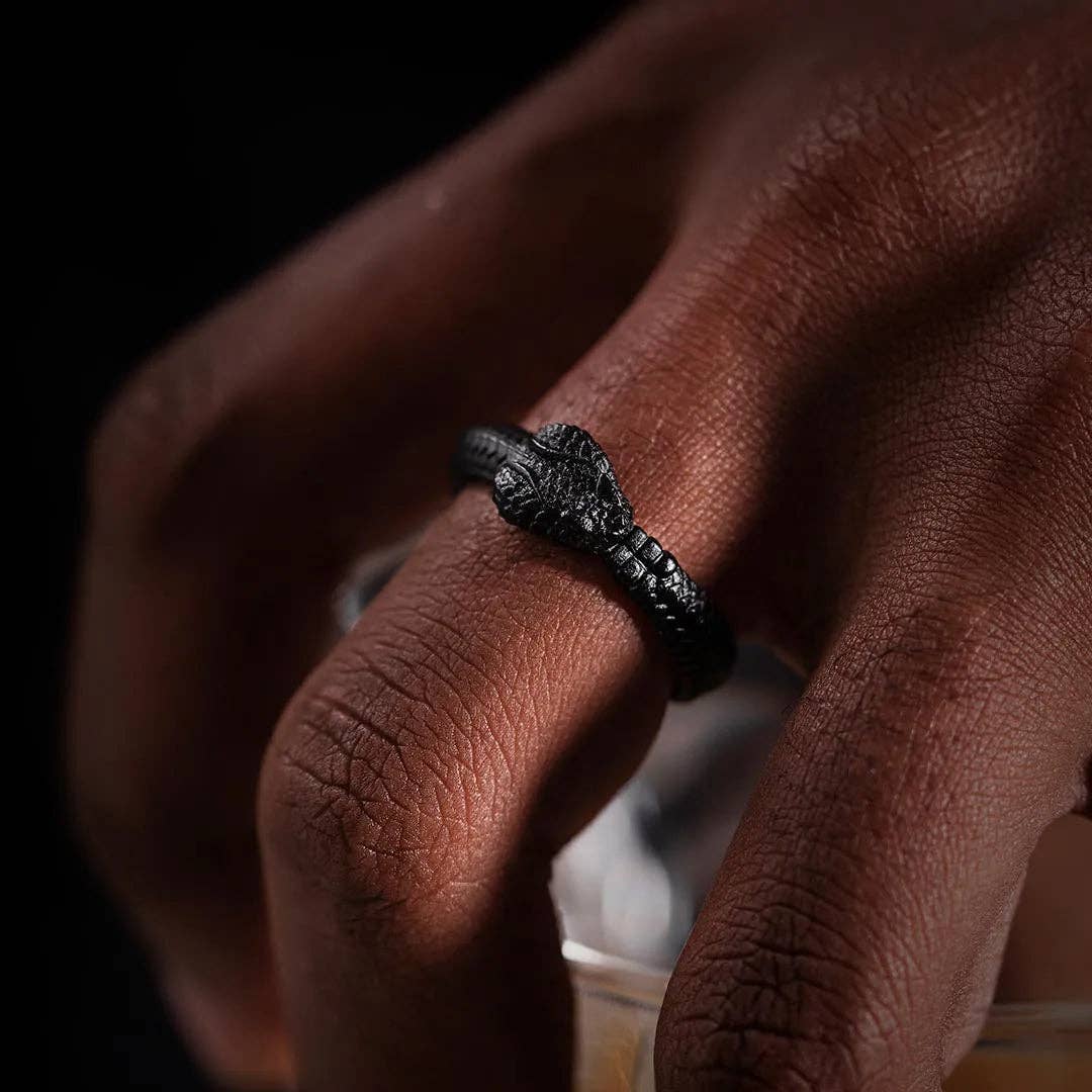 Ouroboros Ring: Black / #11