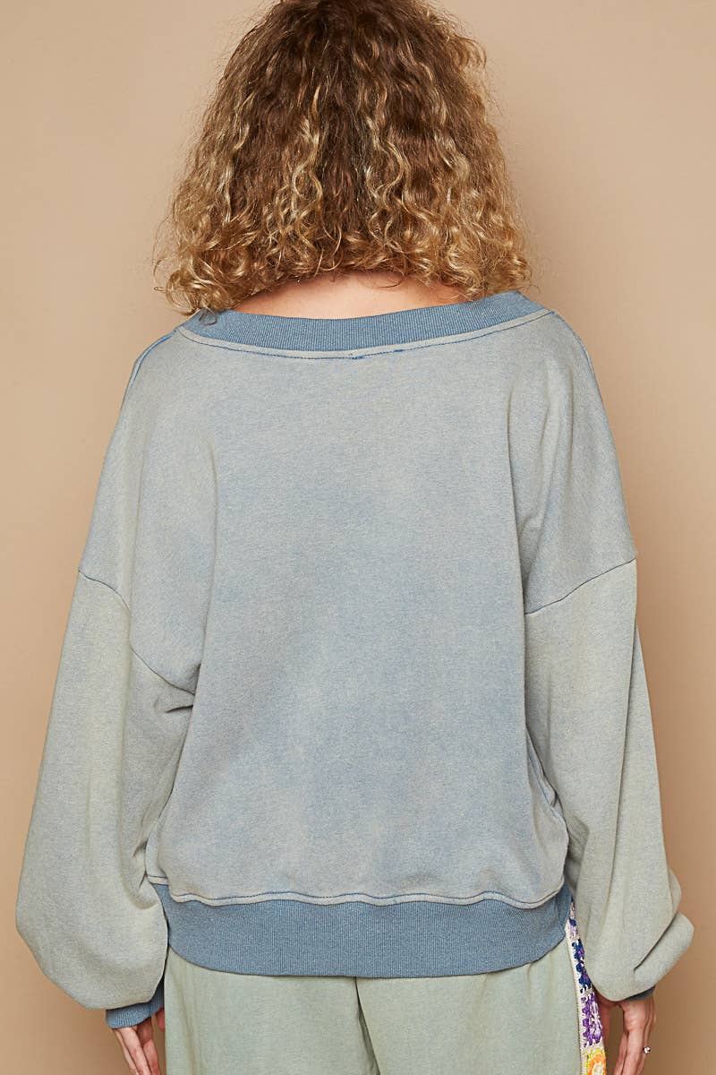 Oversize v-neck cut out rib band long sleeve SALE: DUSTY BLUE