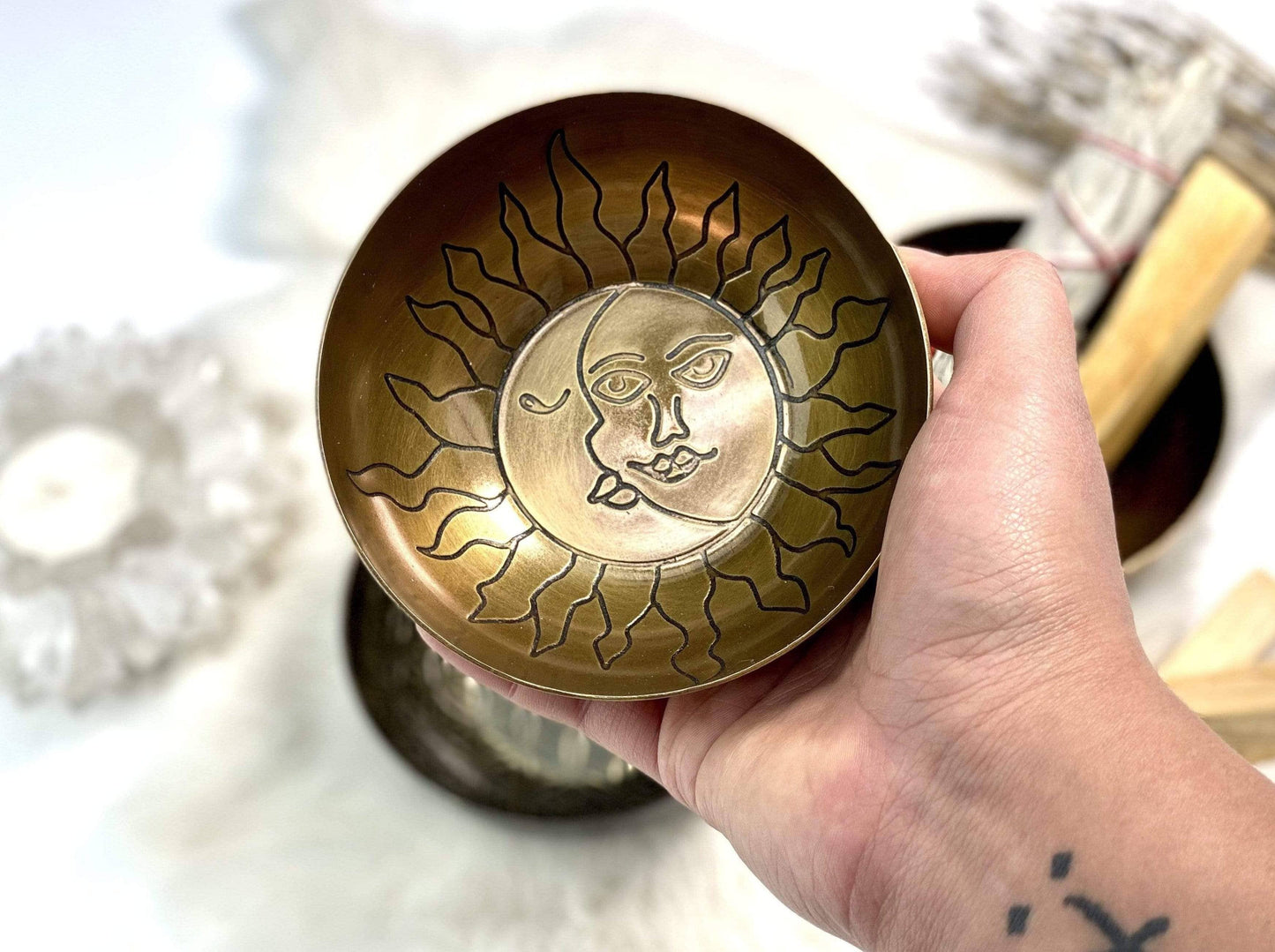 Rock Paradise - Offering Bowl Brass - (RK16-58): Sun & Moon