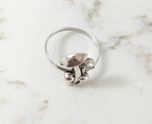 Mushrooms ring